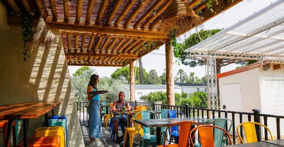 Le Bar-restaurant